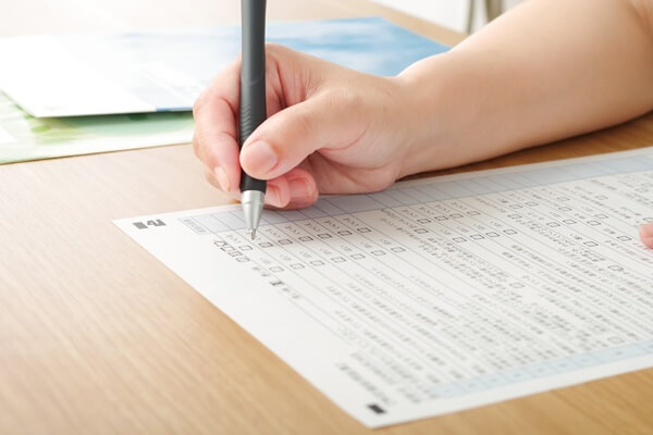 生命保険の告知時に既往歴はどこまで書くべき？書き方は？