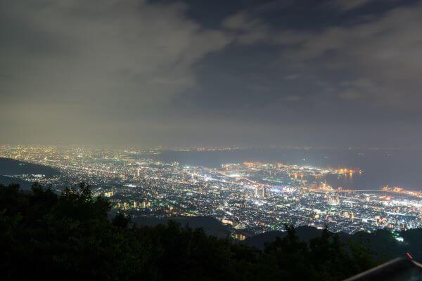 摩耶山から神戸や大阪市街を一望｜まやビューライン
