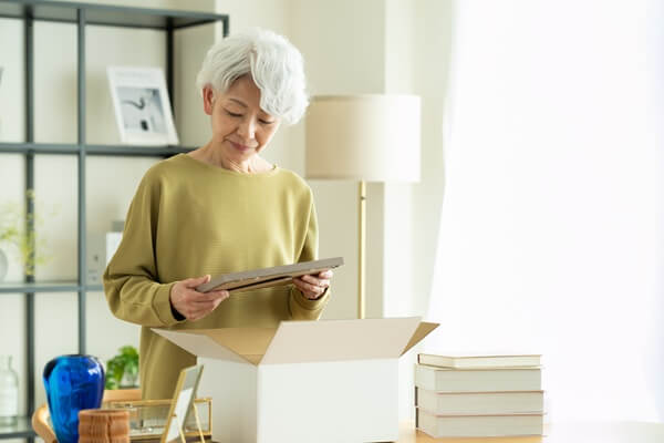 そもそも遺品整理とは？故人を偲び、心を整理する時間