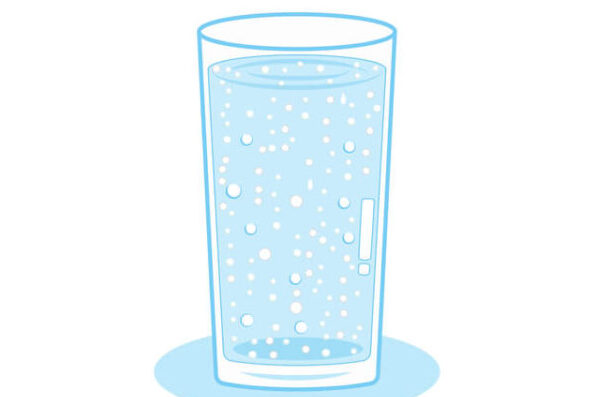 炭酸水の効果とは｜炭酸水の効果を高める飲み方と注意点をご紹介