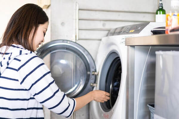 洗濯槽の黒カビ対策を徹底解説！予防方法から掃除用クリーナーの選び方まで