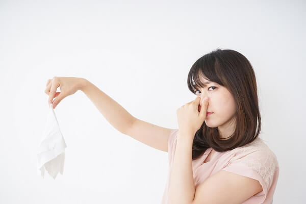 洗濯物の生乾き臭に関する疑問を解決