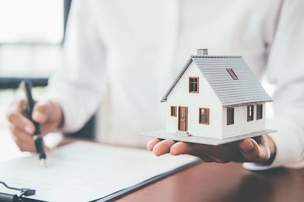 住宅ローンに関する契約書の種類と確認すべきポイントとは？