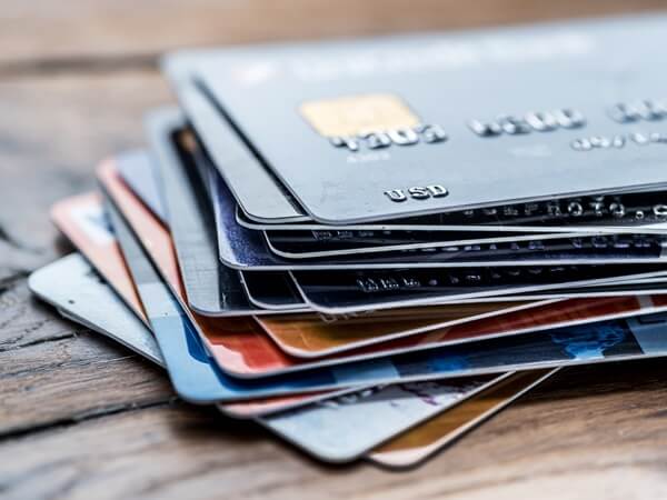 家賃の支払いに利用するクレジットカードを選ぶポイント