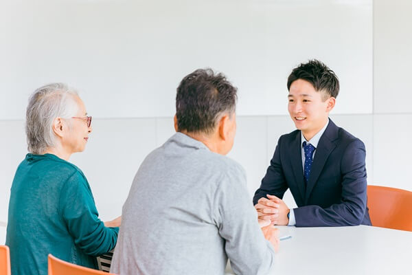 高齢の母が重いと感じる時に頼れる相談先