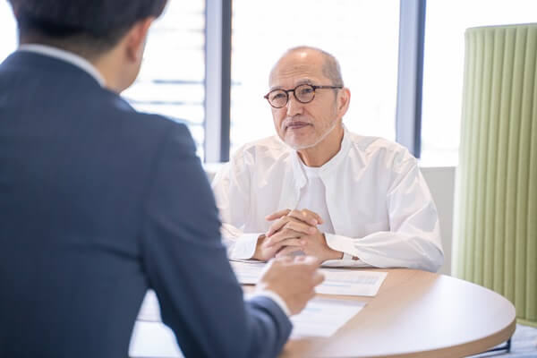 高齢の親がひきこもりにならない対策方法