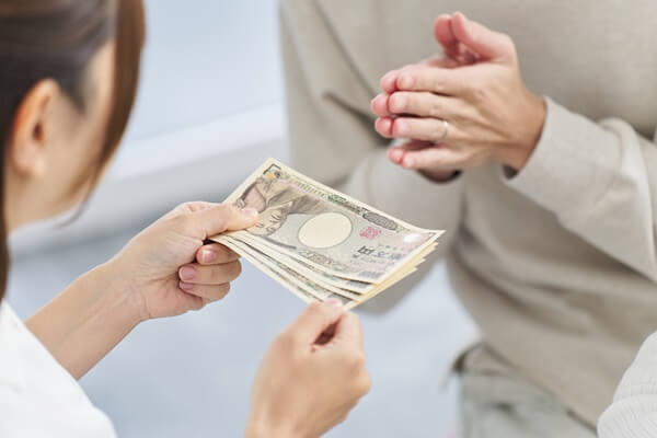 どうしても10万円が必要！審査なしで借りる方法はある？