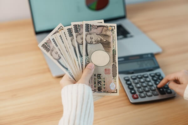 ふるさと納税で10万円まで控除できる方の年収と家族構成