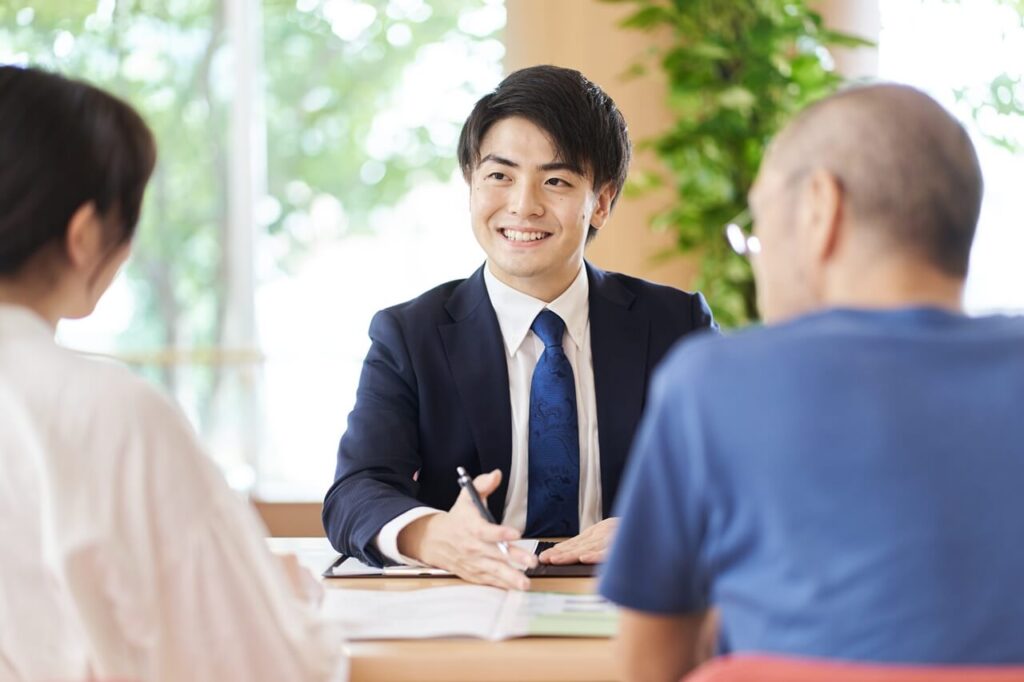 相続する実家の荷物はどうする？