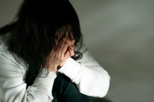 若者・中年層の孤独死の原因