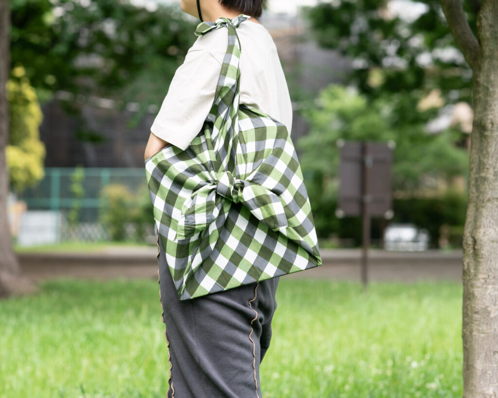 バッグとして