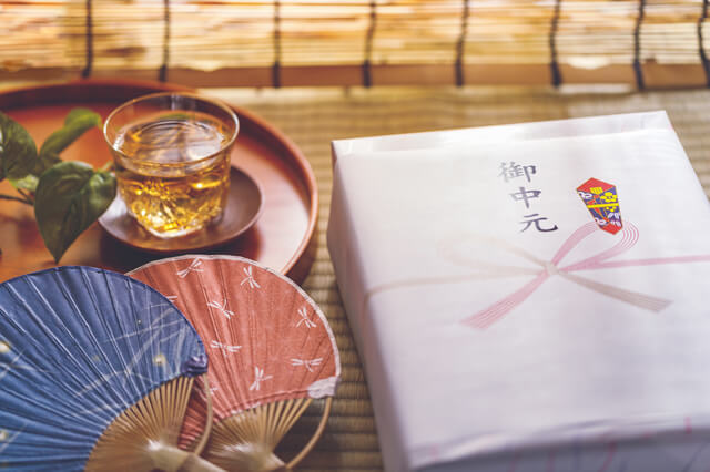 お中元とは?意味と由来
