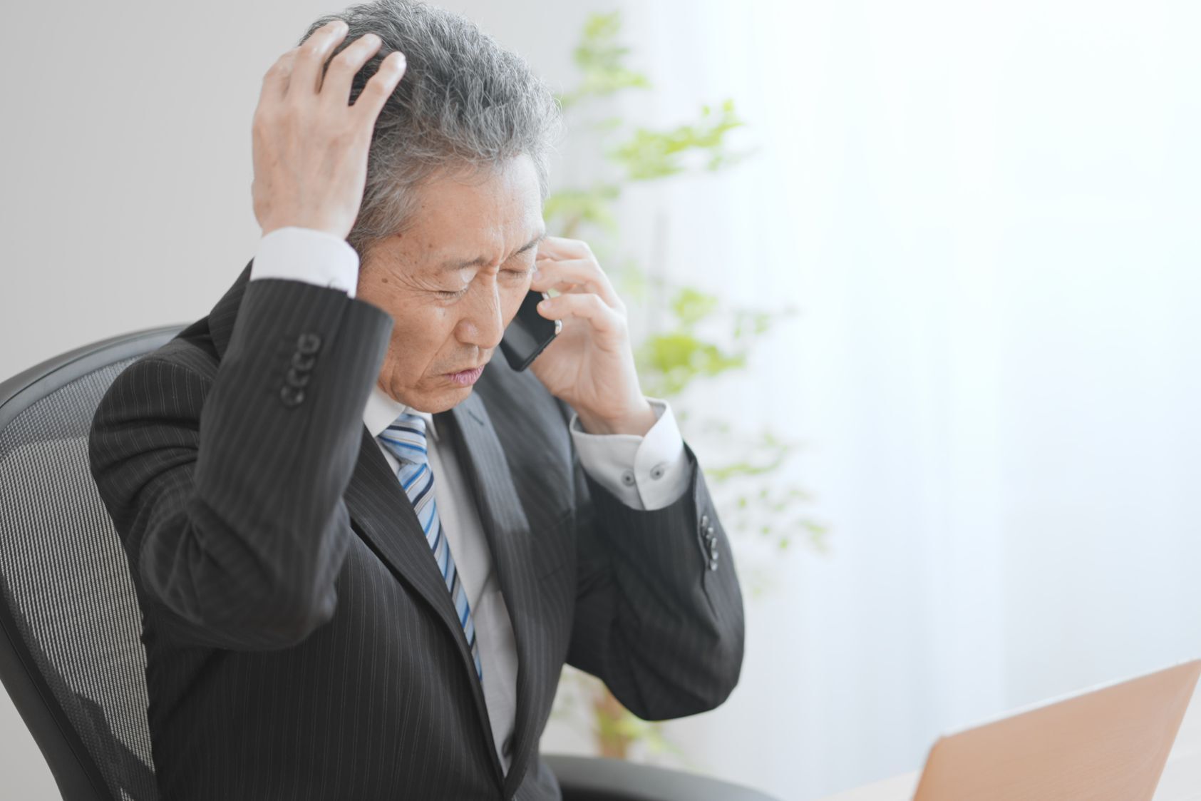 定年退職後にはじめた「毎月分配型投資信託」年金の足しになると喜んでいたが…60代元公務員が犯していたミスとは【FPの助言】