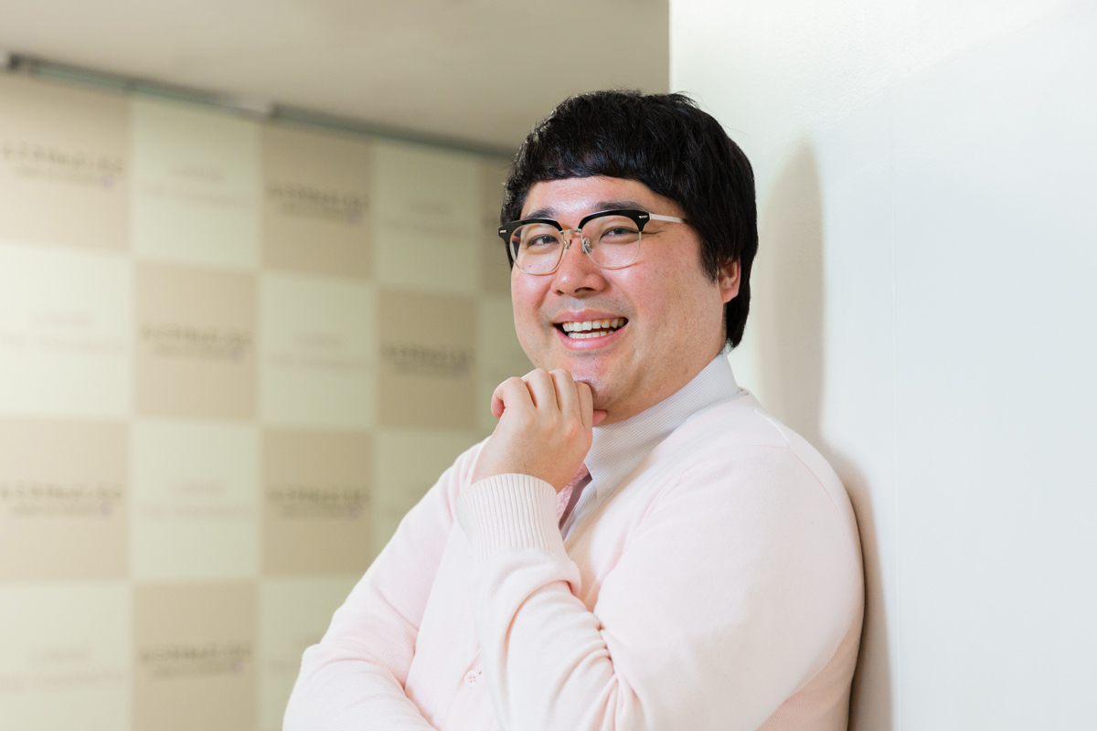 婚約指輪も投資目線でオーダー！マヂカルラブリー・村上さんが考える、資産形成との向き合い方