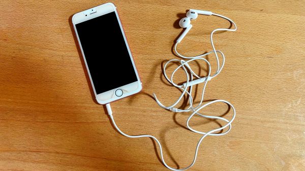 音楽プレイヤーや防犯カメラに早変わり!