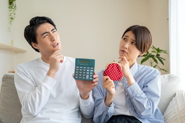 同棲生活の費用を折半する方法とは