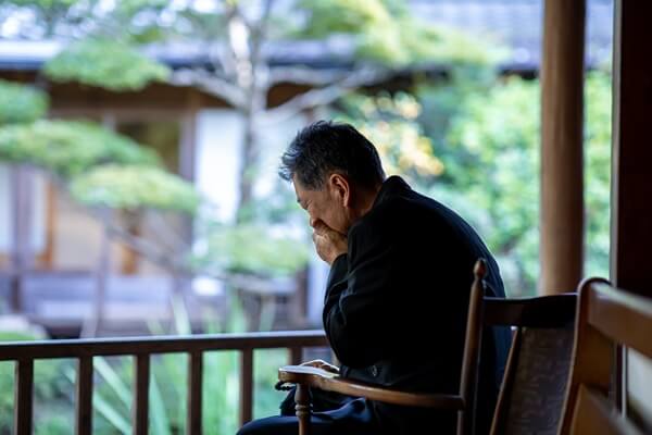 高齢者孤独死の概要と日本の現状