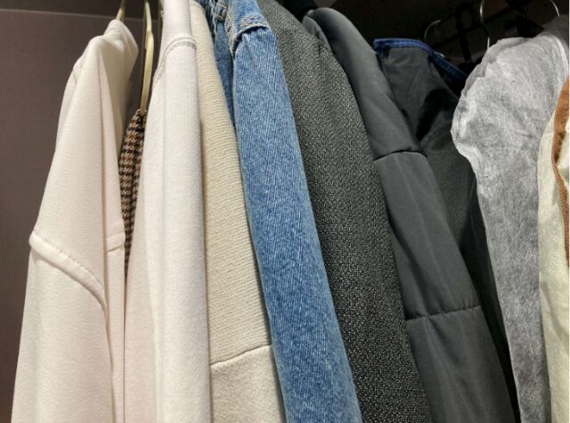 ついやりがちな服のNGな収納の仕方とは？