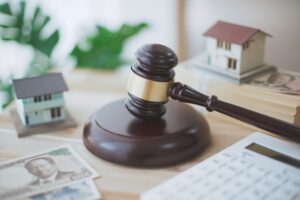 「兄弟で揉めて裁判沙汰に…」40代長男が直面した実家相続の泥沼化。弁護士が助言した劇的な解決策
