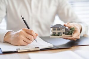 単なる「役所への届け出」ではない…2024年に義務化！不動産の「相続登記」における注意点を司法書士が徹底解説