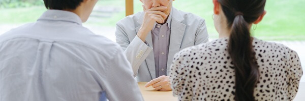 親に終活を切り出す効果的な方法