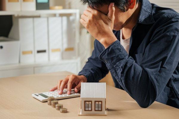 「フルローン」がアダに… 30代H氏の失敗事例