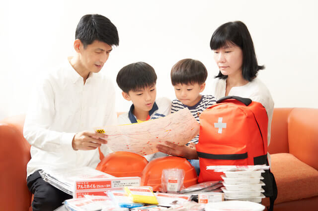 防災グッズの準備は万全？必需品チェックリスト&amp;選び方のコツ