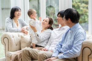 不動産相続で悩みがちな「納税資金」と「遺産の不公平感」──生命保険で備える実務ポイント【司法書士が解説】