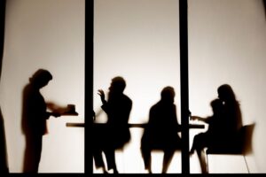 不動産相続、我が家はどうなる？ケース別シミュレーションで学ぶ相続税と分割方法【税理士が解説】