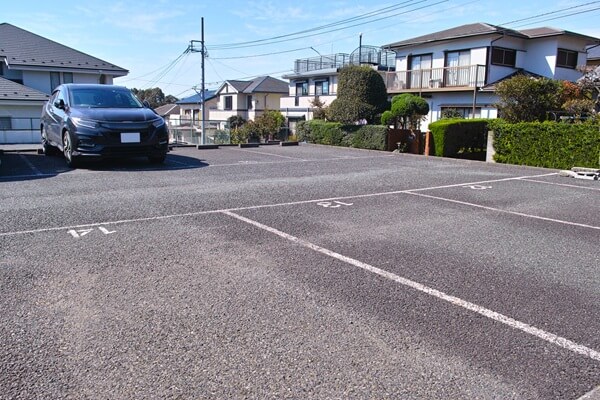 自宅駐車場を収益化！駐車場シェアで月1万円稼ぐ実践ガイド
