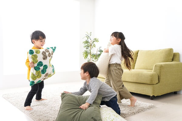 近隣トラブルになりやすい子どもの行動