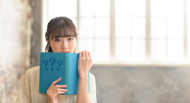 巻き肩はなぜ増えている？