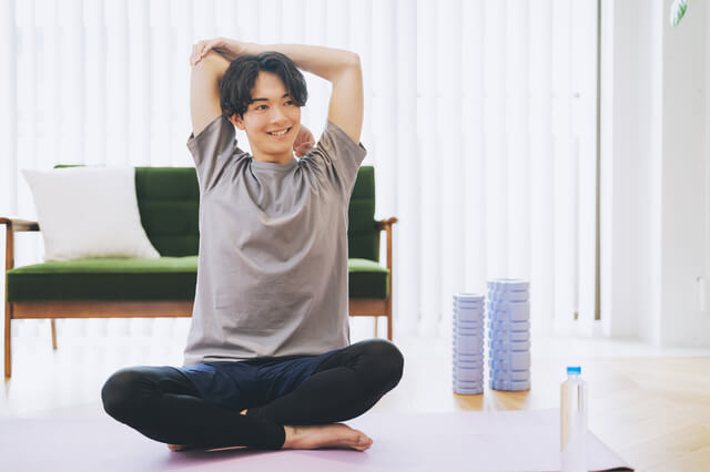 巻き肩を防ぐ・改善する3つのポイント