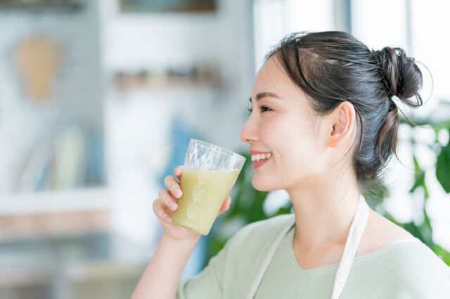 その疲れ、鉄分不足かも？おすすめの飲み物で手軽にケア