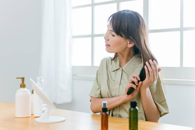 グレイヘアのためのアイテム選びとケアのポイント