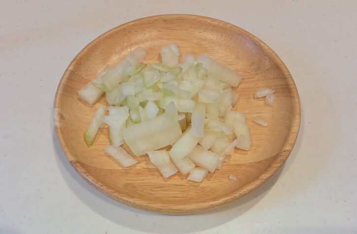 タマネギのみじん切りも一瞬!“涙対策”にもなる時短グッズ。