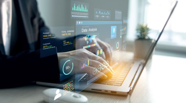 両方の投資枠の特徴を活かしてコア・サテライト戦略も狙える