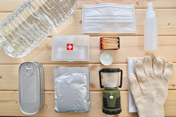 防災グッズ【地震】本当に必要なものリスト！災害に備える準備の完全ガイド