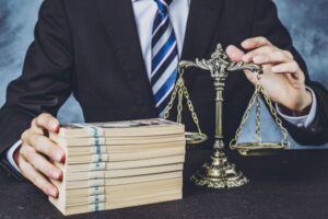 「借金は悪」とは限らない…不動産投資のメリット「レバレッジ」の考え方【メガバンク出身の不動産コンサルタントが解説】