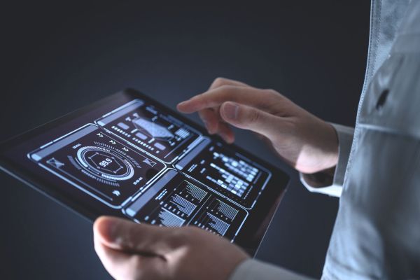 4．シリーズB／C…製品を「売る」から「活かす」への転換