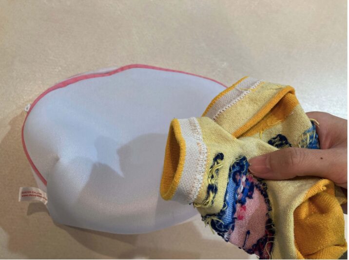 靴下:「ネット+裏返し」が、傷みを減らし長持ちさせるコツ